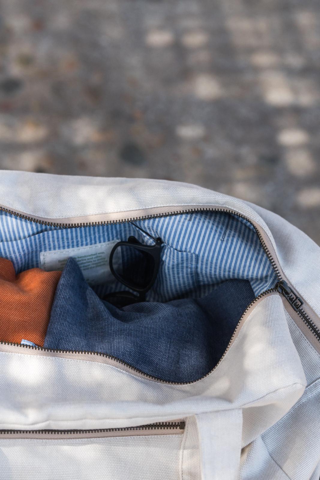 CABIN BAG WHITE